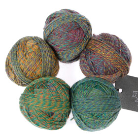 Crazy Perlen // BYE-BYE//