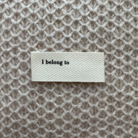 Woven label "I belong to"