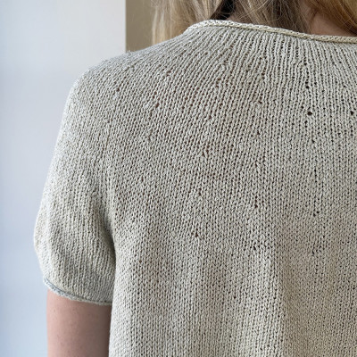 Yarn KIT | Plain Yoke Tee 22 Solo von LeKnit