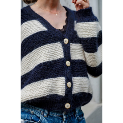 Knits to Wear: Effortless Patterns by Kutova Kika