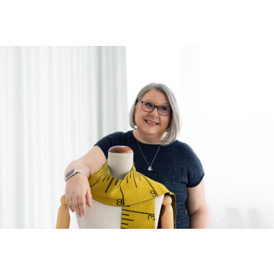 Endlich ein Oberteil, das (zu) mir masst am 02.11.25 mit Claudia Eisenkolb