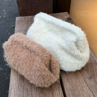 Teddy Clutch DE