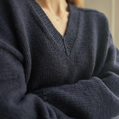Wool Kit | Sweater No 30 V-Neck