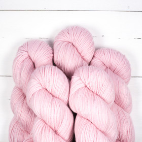 220 Heathers & Solid 4192 Soft Pink