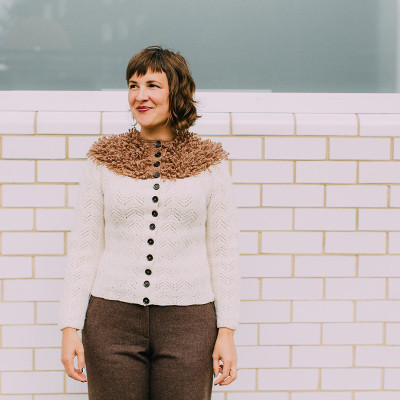% Anna Maltz - Penguin - A knit collection
