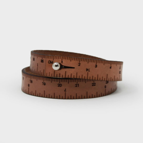 ILOVEHANDLES - Wrist Ruler Medium 17"