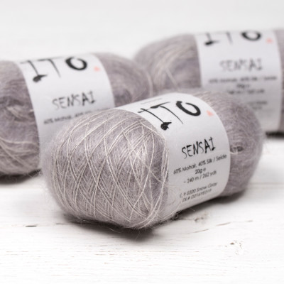 Sensai - 320 Snow Gray
