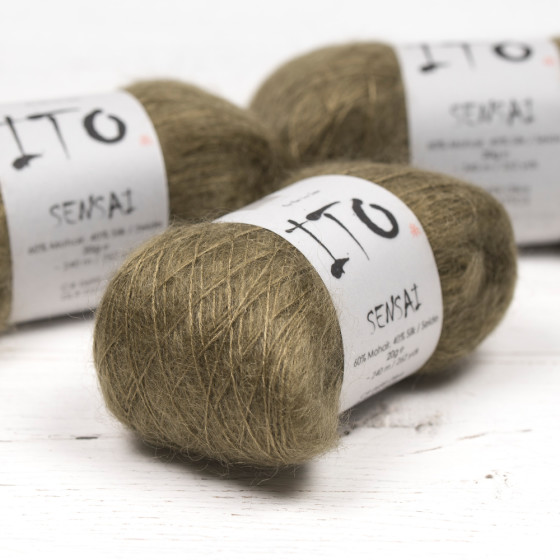 Sensai - 698 Olive